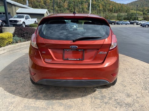 Used 2018 Ford Fiesta SE image 6