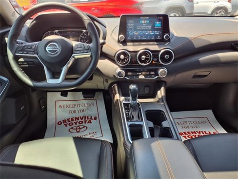 Used 2023 Nissan Sentra SR image 9