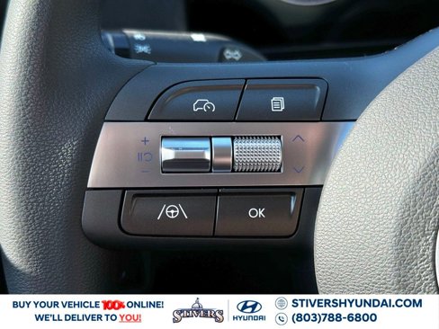 Certified 2025 Hyundai Kona SE image 21