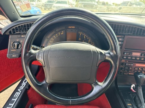 Used 1993 Chevrolet Corvette Convertible image 14