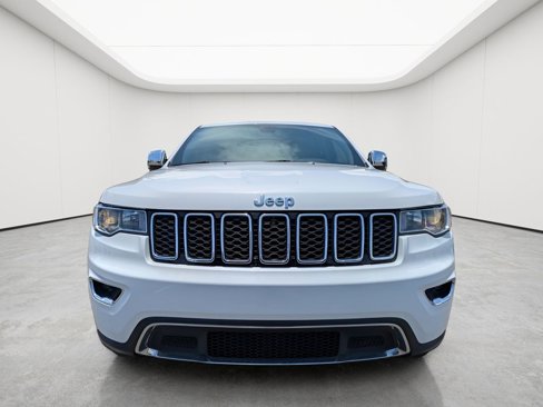 Used 2022 Jeep Grand Cherokee Limited image 2