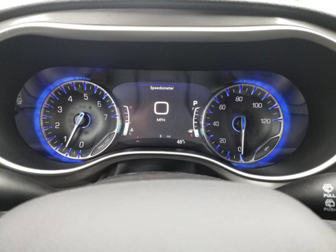 New 2025 Chrysler Pacifica Select image 27