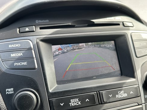 Used 2015 Hyundai Tucson SE image 19