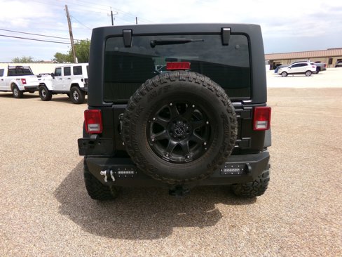 Used 2016 Jeep Wrangler Unlimited Sport image 6