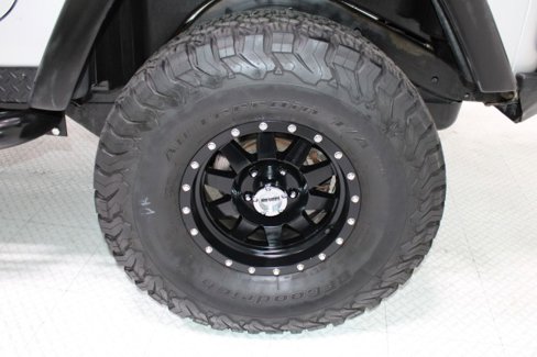 Used 2005 Jeep Wrangler Rubicon w/ Security Group image 55