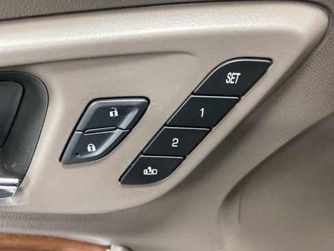 Used 2016 Chevrolet Malibu Premier w/ Driver Confidence Package image 31