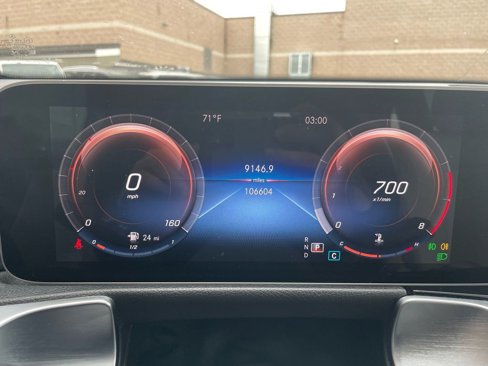 Used 2021 Mercedes-Benz GLB 250 4MATIC w/ Premium Package image 19