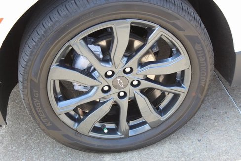 Used 2023 Chevrolet Equinox RS image 3