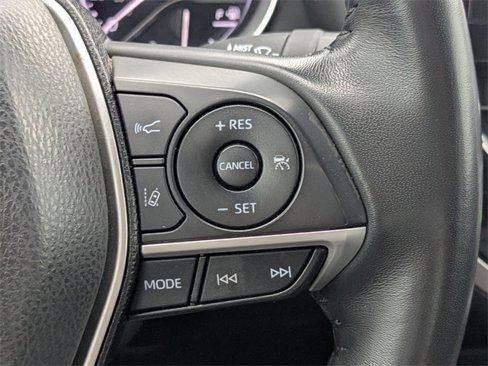 Used 2023 Toyota Camry XLE image 22