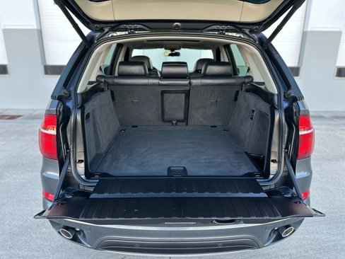 Used 2012 BMW X5 xDrive35d image 14