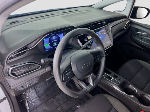 Used 2022 Chevrolet Bolt LT image 9