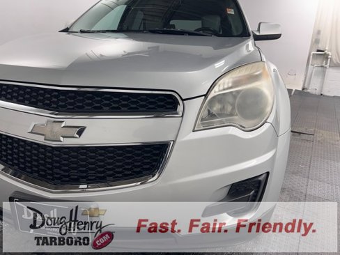 Used 2011 Chevrolet Equinox LT w/ Driver Convenience Package image 12