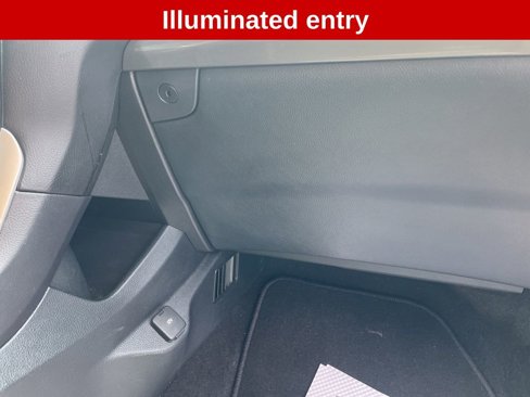 Used 2024 Ford Edge SEL image 45