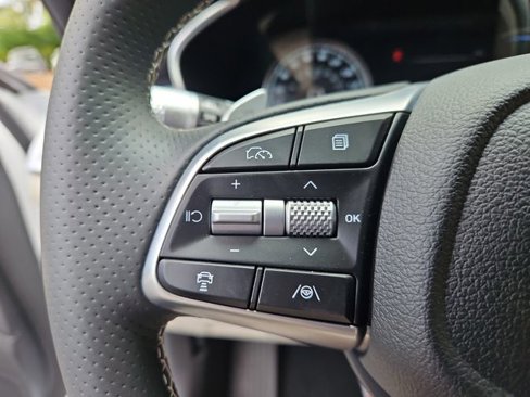 New 2026 Genesis G70 2.5T image 12
