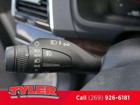 Used 2018 Volvo XC90 T6 Momentum w/ Convenience Package image 25