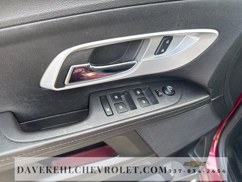 Used 2017 Chevrolet Equinox LT w/ Convenience Package image 10