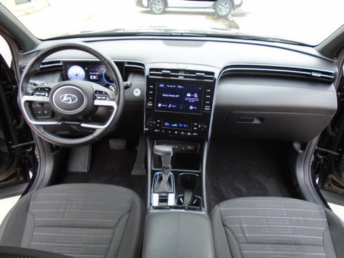 Used 2022 Hyundai Santa Cruz SEL Premium image 13