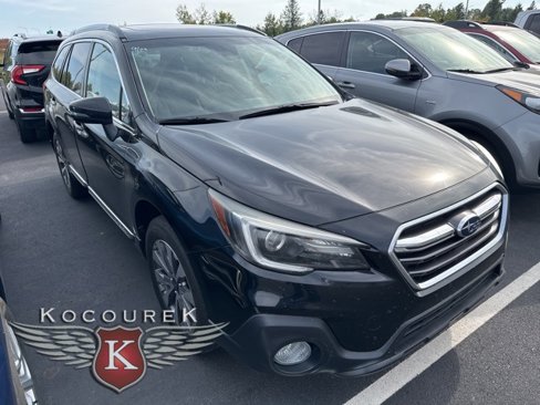 Used 2019 Subaru Outback 2.5i Touring image 2