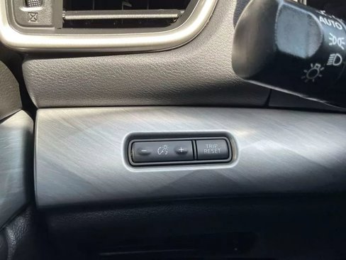 Used 2016 Nissan Maxima 3.5 SV image 27