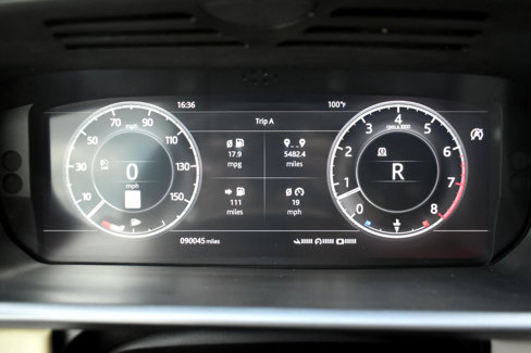 Used 2019 Land Rover Discovery HSE image 17