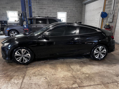 Used 2017 Honda Civic EX-T image 3