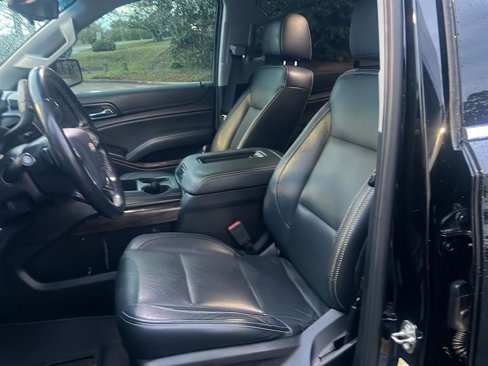 Used 2018 Chevrolet Tahoe LS w/ All-Season Package image 7