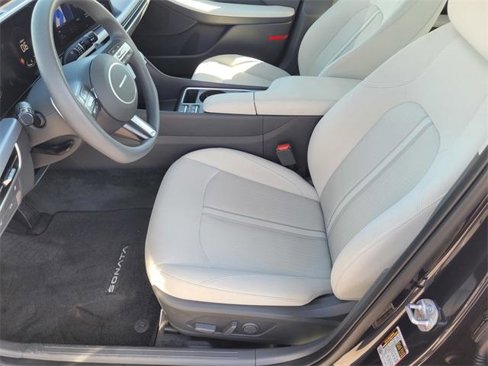 Used 2024 Hyundai Sonata SEL image 13