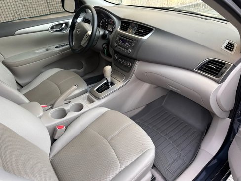Used 2014 Nissan Sentra S image 21