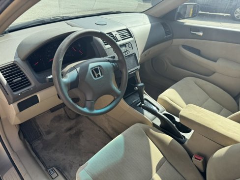 Used 2005 Honda Accord LX image 11