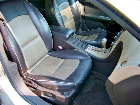Used 2009 Chevrolet Malibu LTZ image 16