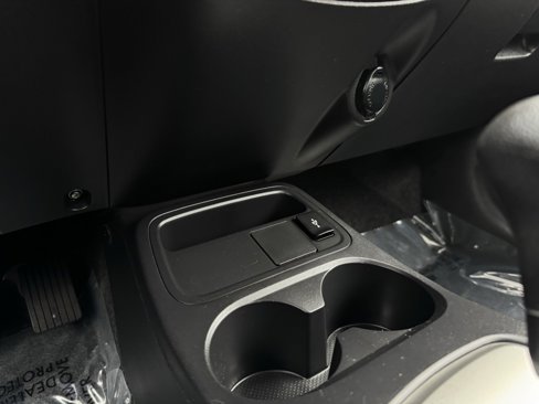 Used 2022 Mitsubishi Mirage ES image 9