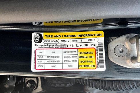 Used 2022 Ford Escape SEL w/ Technology Package image 12