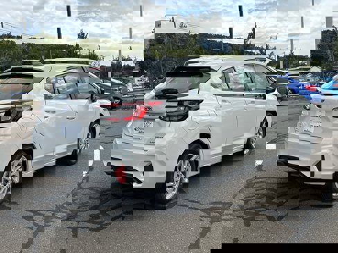 New 2025 Subaru Impreza 2.0i image 4