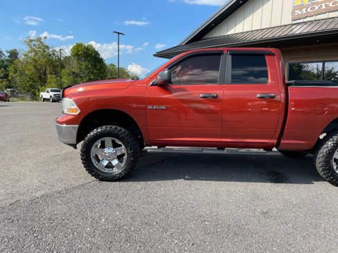 Used 2009 Dodge Ram 1500 Truck SLT image 2