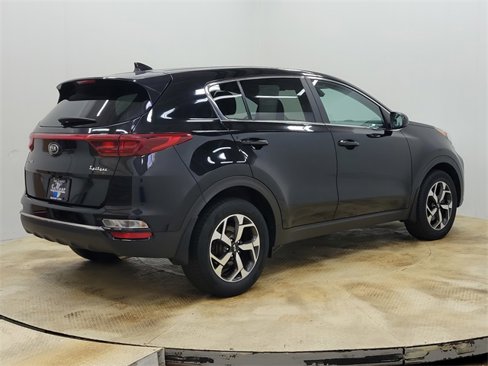 Used 2020 Kia Sportage LX image 5