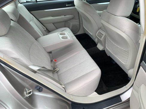 Used 2014 Subaru Legacy 2.5i Premium image 13