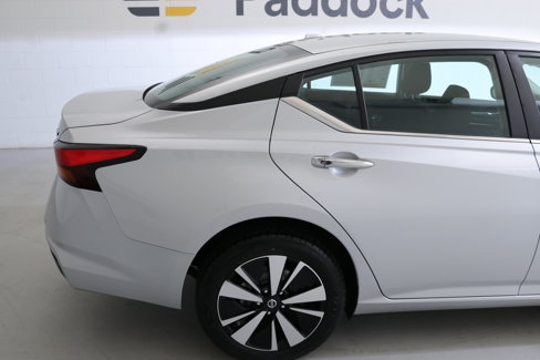 Used 2022 Nissan Altima 2.5 SV image 9