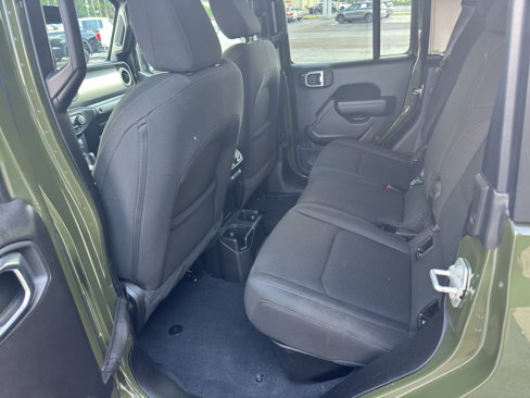 Used 2023 Jeep Gladiator Sport image 10