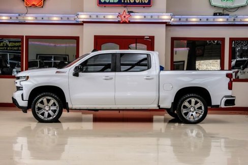 Used 2021 Chevrolet Silverado 1500 RST image 11