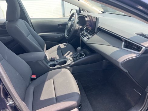 Used 2024 Toyota Corolla LE image 25