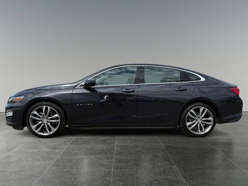 Used 2023 Chevrolet Malibu LT w/ Driver Confidence Package image 2