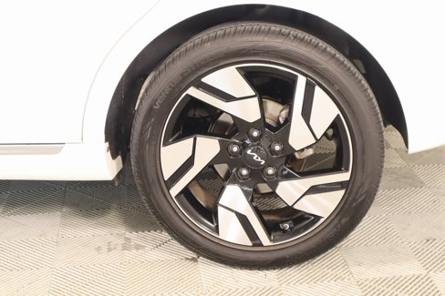 Used 2024 Kia Soul GT-Line image 19