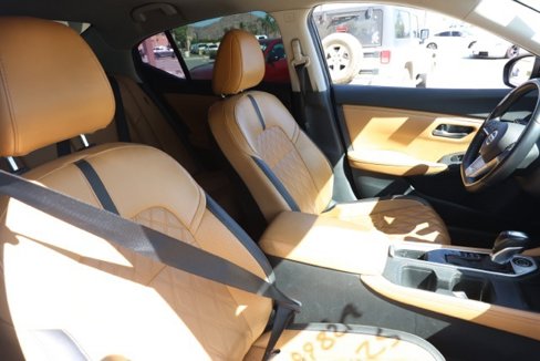 Used 2022 Nissan Sentra SV w/ SV Premium Package image 20