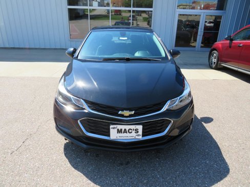 Used 2017 Chevrolet Cruze LT w/ Convenience Package image 12