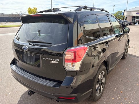 Used 2017 Subaru Forester 2.5i Premium image 7