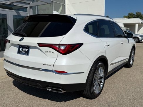Used 2023 Acura MDX SH-AWD w/ Advance Package image 3