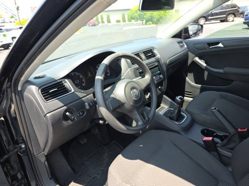 Used 2012 Volkswagen Jetta S image 15