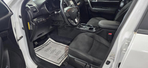 Used 2014 Kia Sorento LX image 19