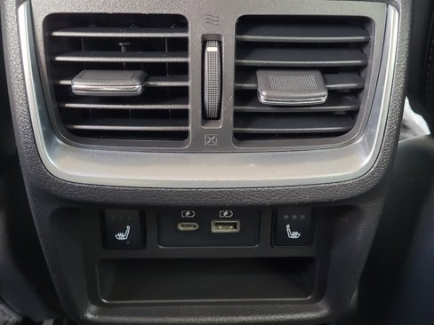 Used 2023 INFINITI QX50 Sensory image 12