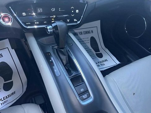 Used 2022 Honda HR-V EX-L image 8